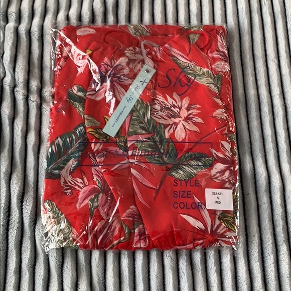 Dress - Picture 3 of 3